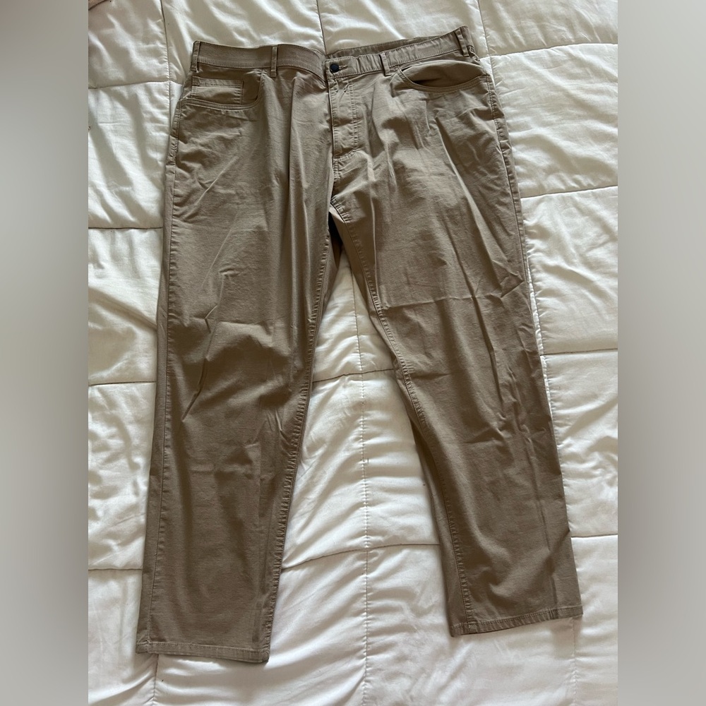 Men's Tan Pants